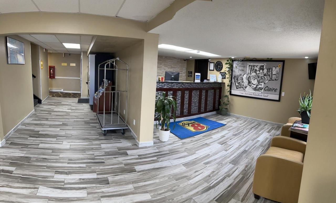 Super 8 By Wyndham Eau Claire Wi Ξενοδοχείο Εξωτερικό φωτογραφία